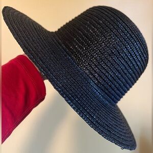 Boutique Kates Canada hat—New